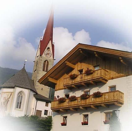 Messnerwirt Onach San Lorenzo di Sebato Exterior foto