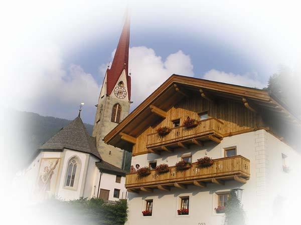 Messnerwirt Onach San Lorenzo di Sebato Exterior foto