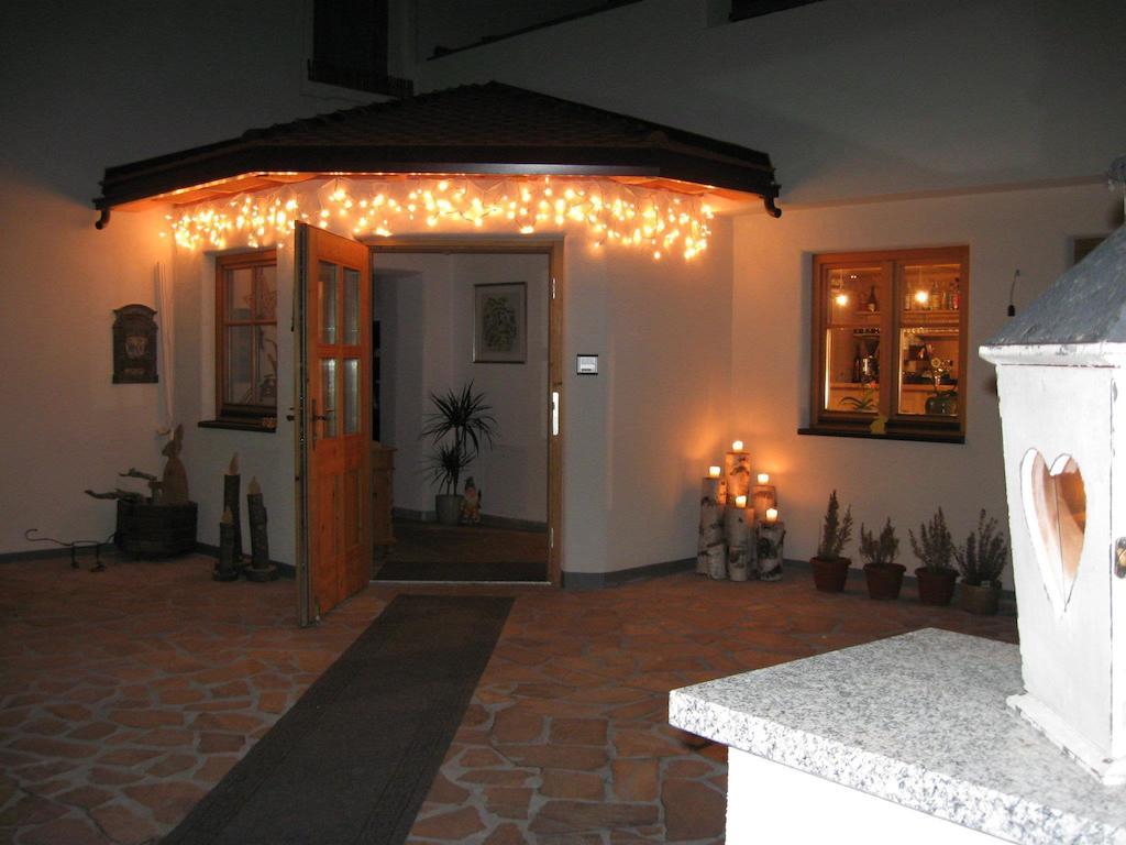 Messnerwirt Onach San Lorenzo di Sebato Exterior foto