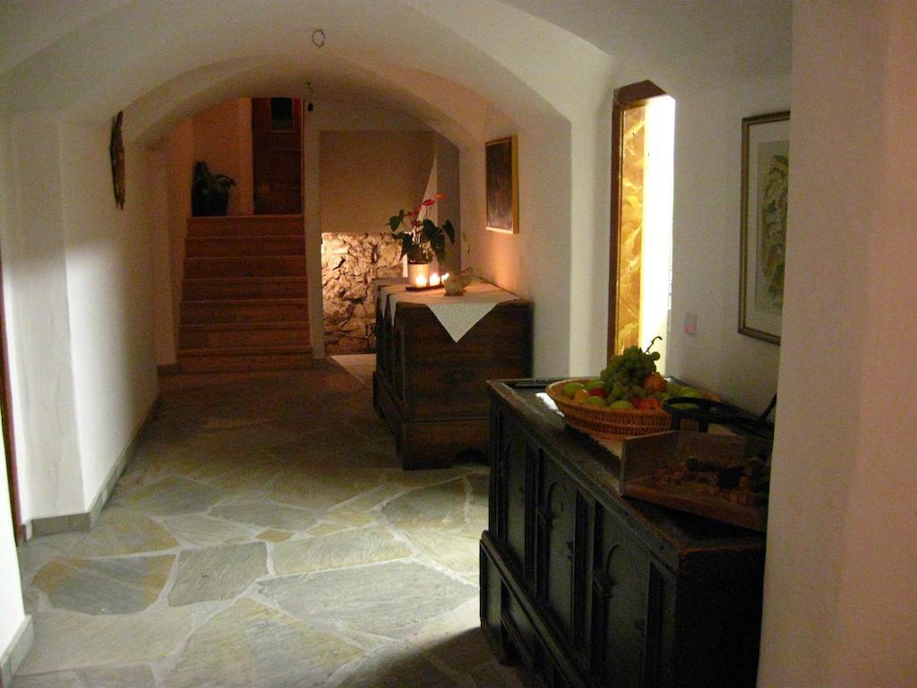 Messnerwirt Onach San Lorenzo di Sebato Exterior foto